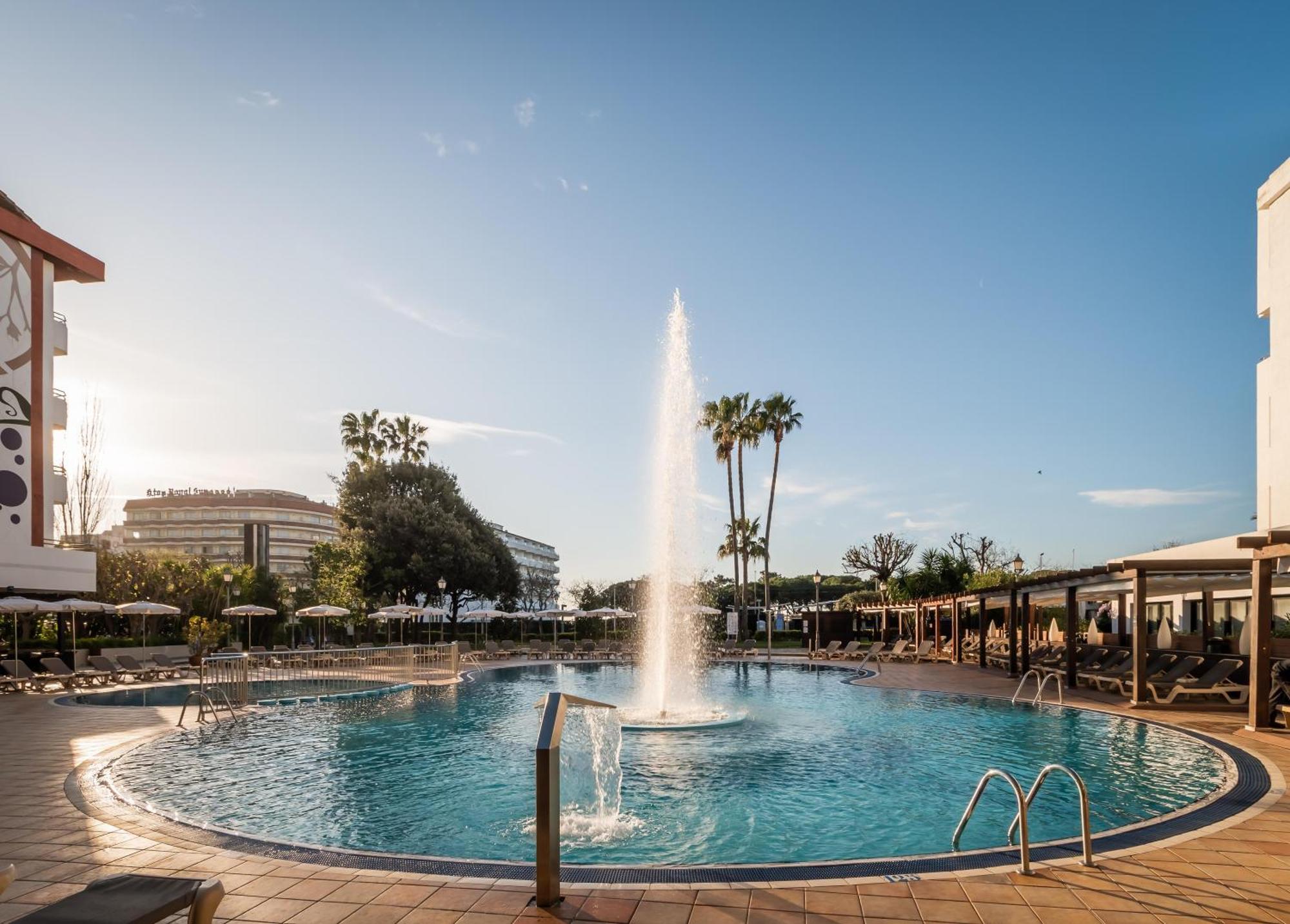 Отель Alegria Florida Park Санта-Сусанна Экстерьер фото